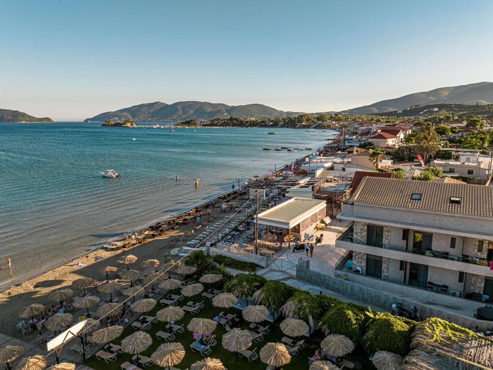 Horizon Apartments - Beachfront Luxury, By Zantewize Laganas Eksteriør billede